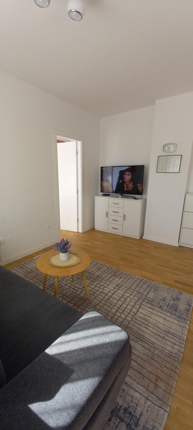 Communal lounge/ TV room, Living room