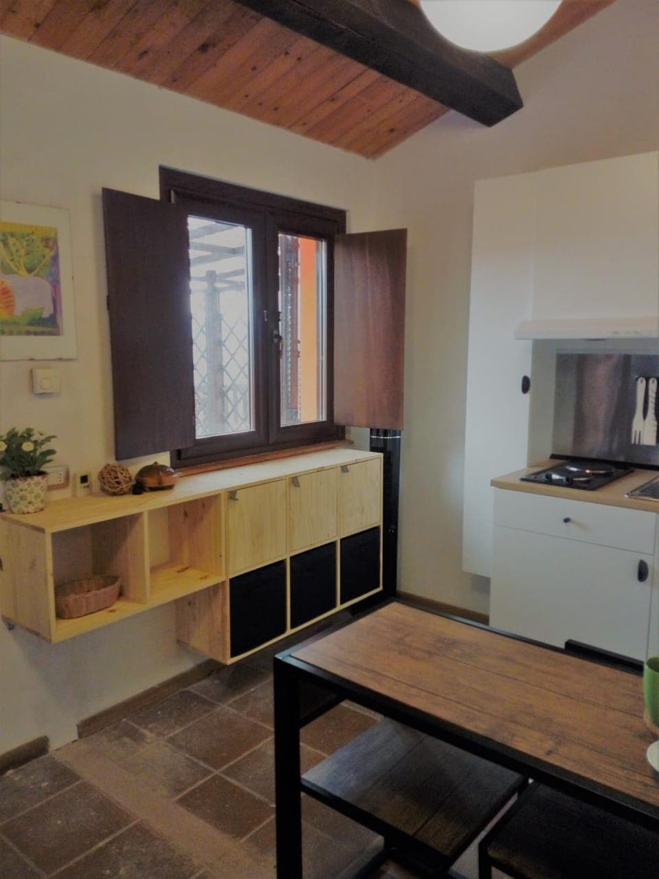 Kitchen or kitchenette, Living room, Dining area