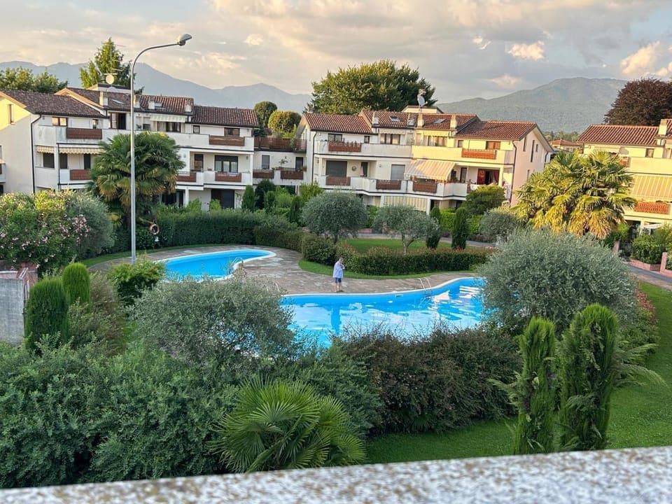 Garden view, Pool view