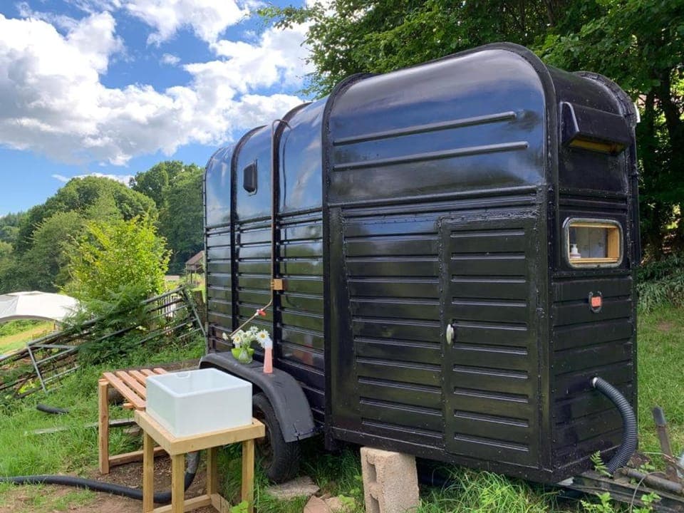 Self Contained Yurt - Barbadoes Apartment in Tintern