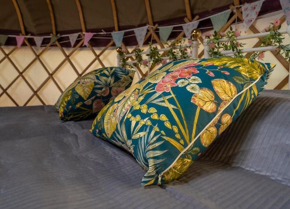 Self Contained Yurt - Botany Apartment in Tintern