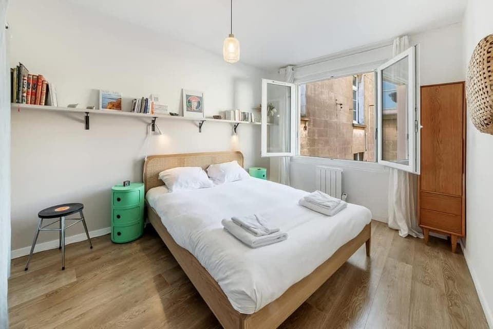 Bed, Photo of the whole room, Bedroom, towels, wardrobe