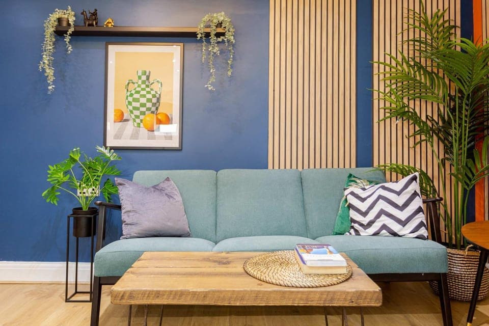 Living room, Seating area