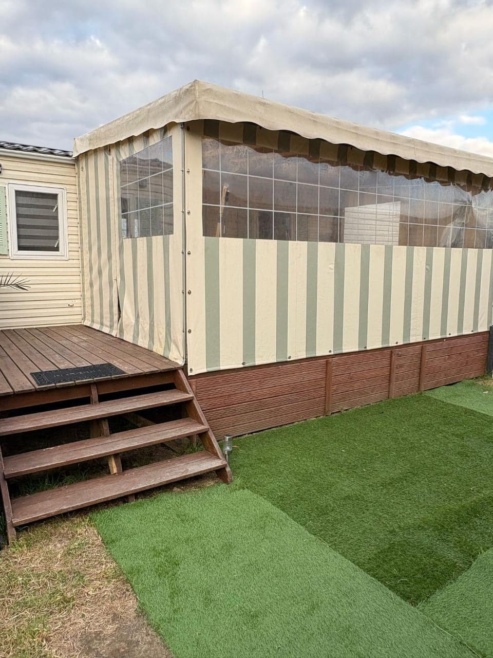 Property building, Garden