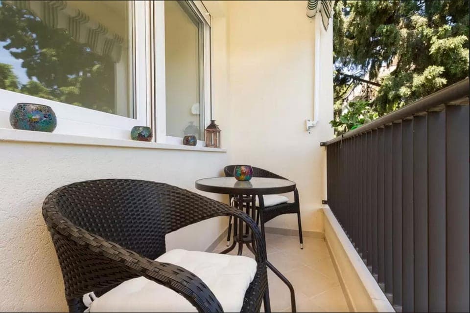 Day, Balcony/Terrace, Photo of the whole room, Seating area, On site, Garden view, Sea view