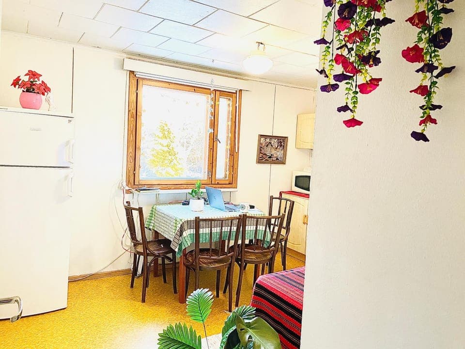 Kitchen or kitchenette, Communal kitchen, stove, stove, kitchen