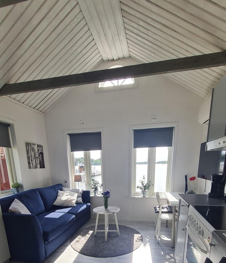 View (from property/room), Living room, Seating area, Sea view