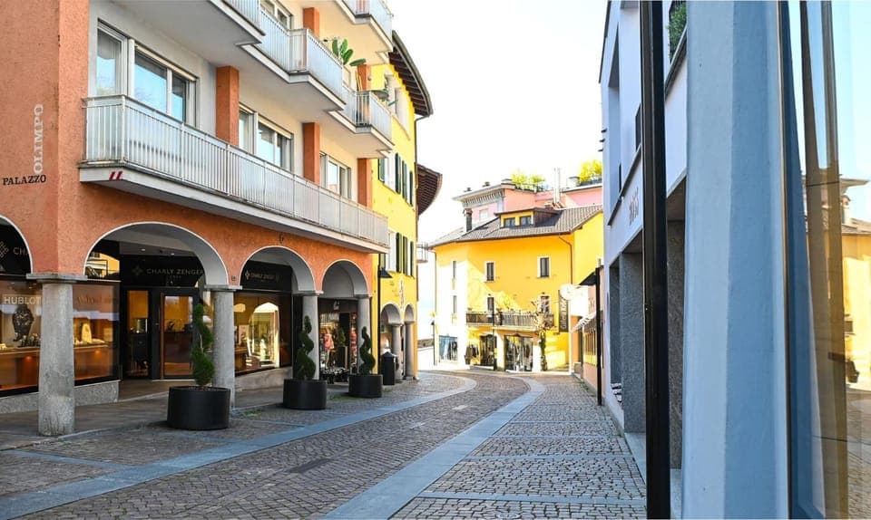 Neighbourhood