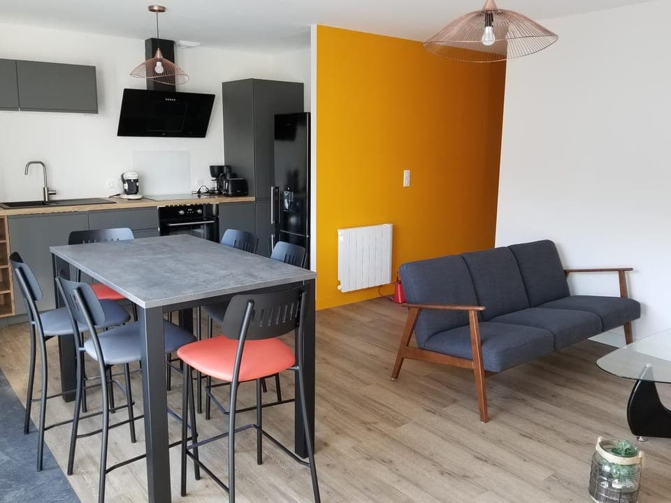 Kitchen or kitchenette, Living room, Dining area