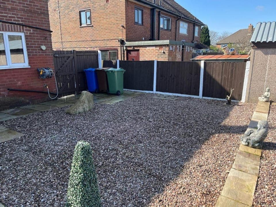 Property building, Day, Garden