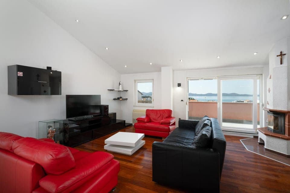 TV and multimedia, Living room