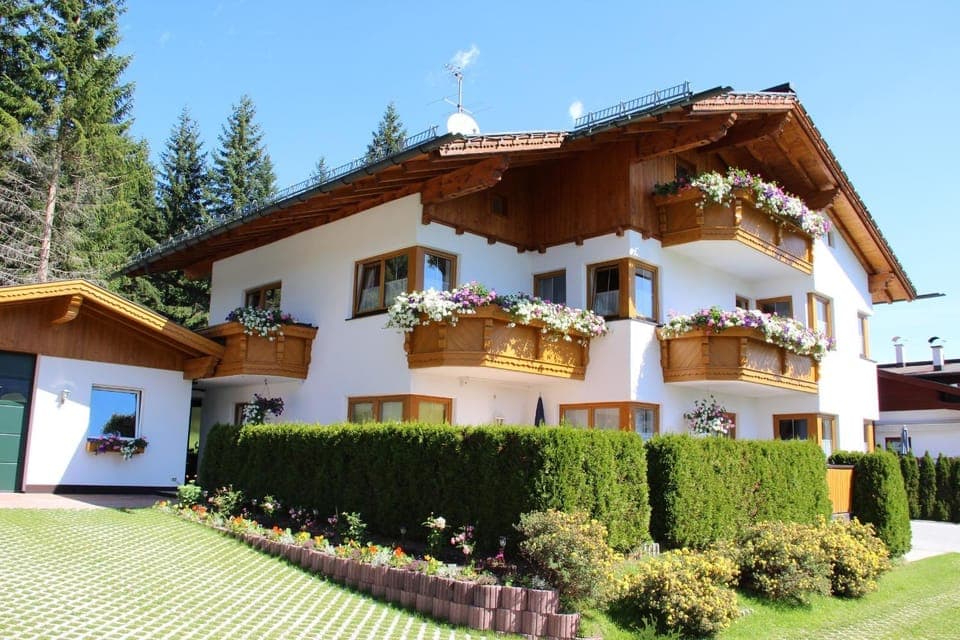 Property building, Garden