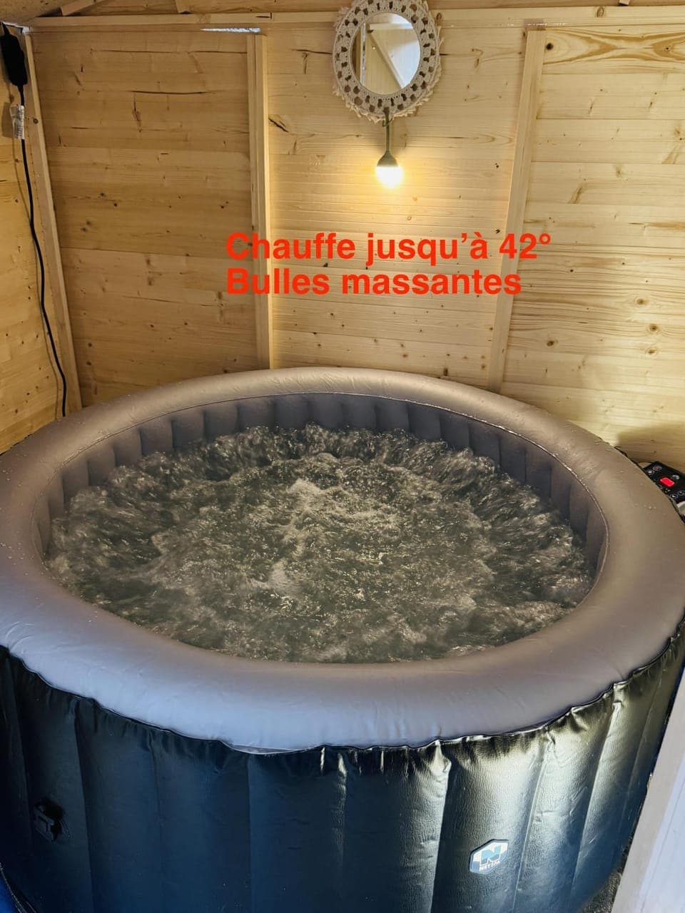 Hot Tub, Spa and wellness centre/facilities