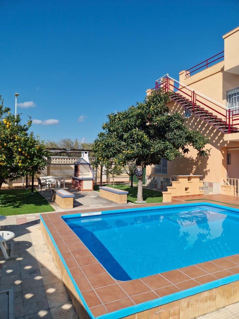 Property building, Swimming pool