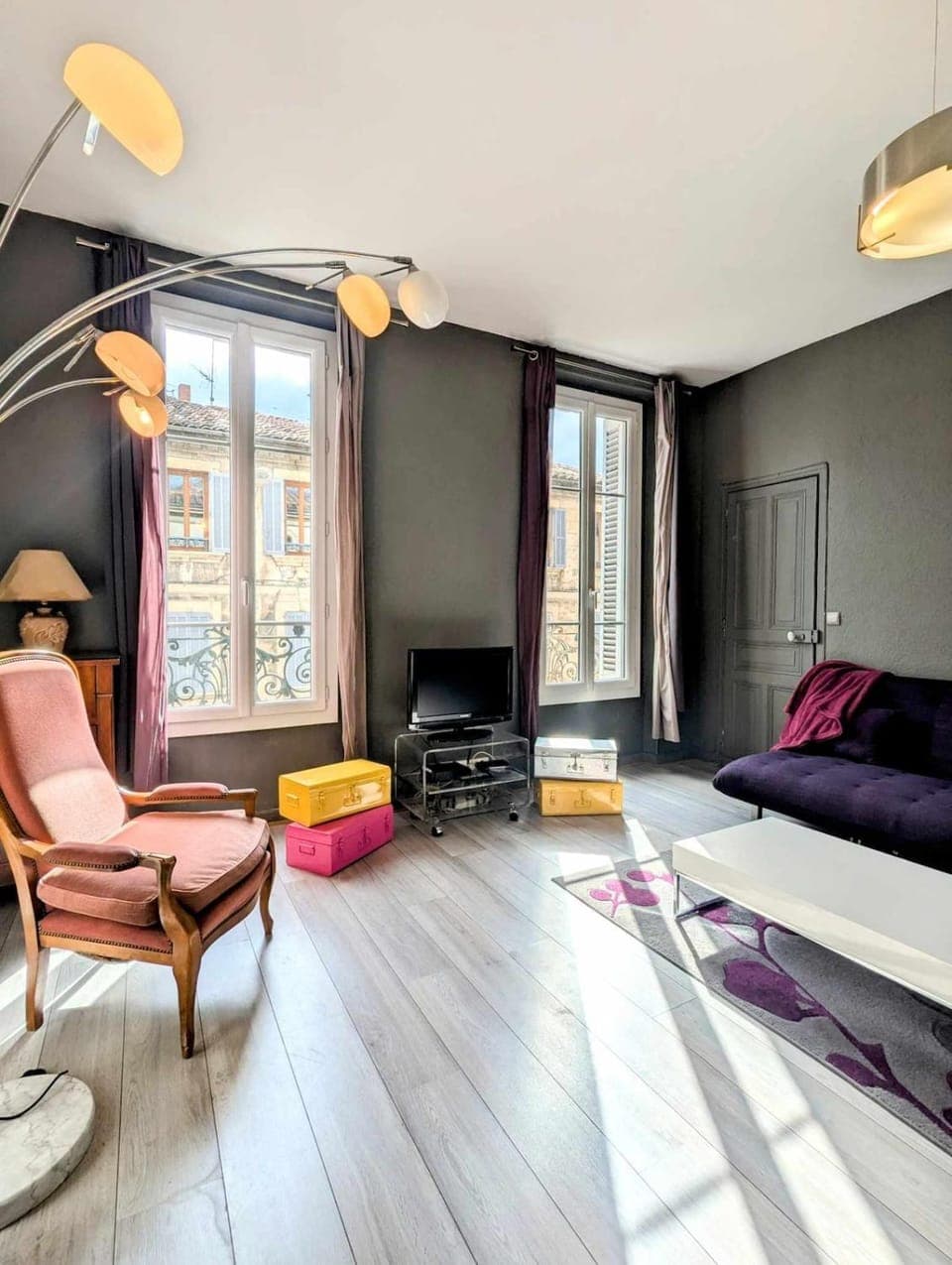 TV and multimedia, Living room