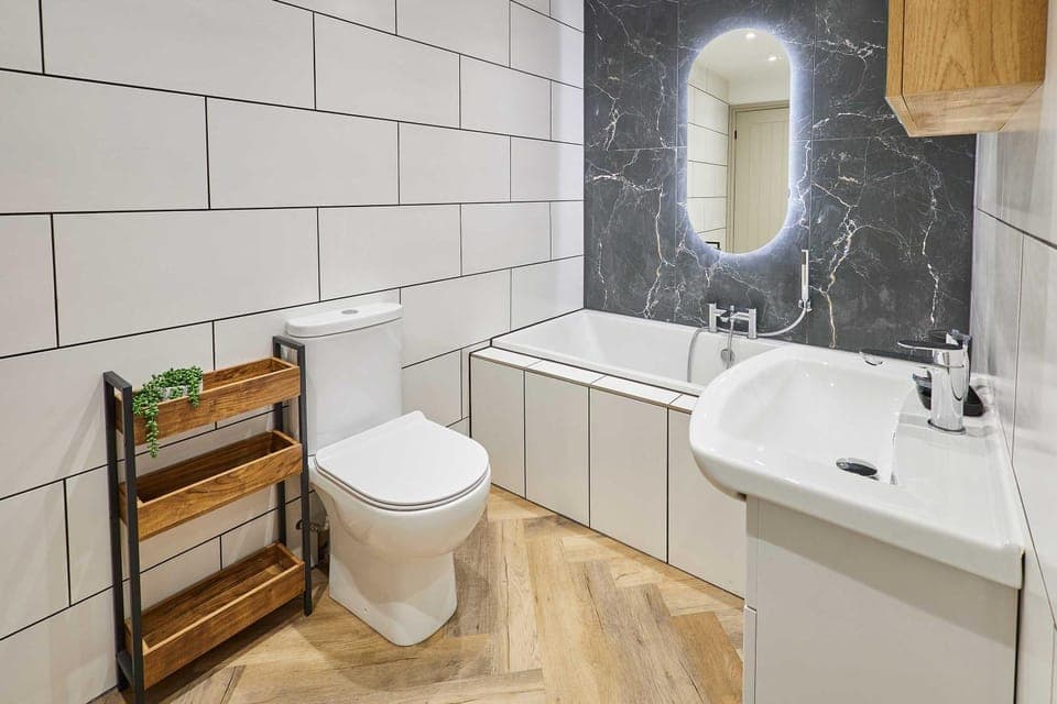 Toilet, Bathroom, Bath