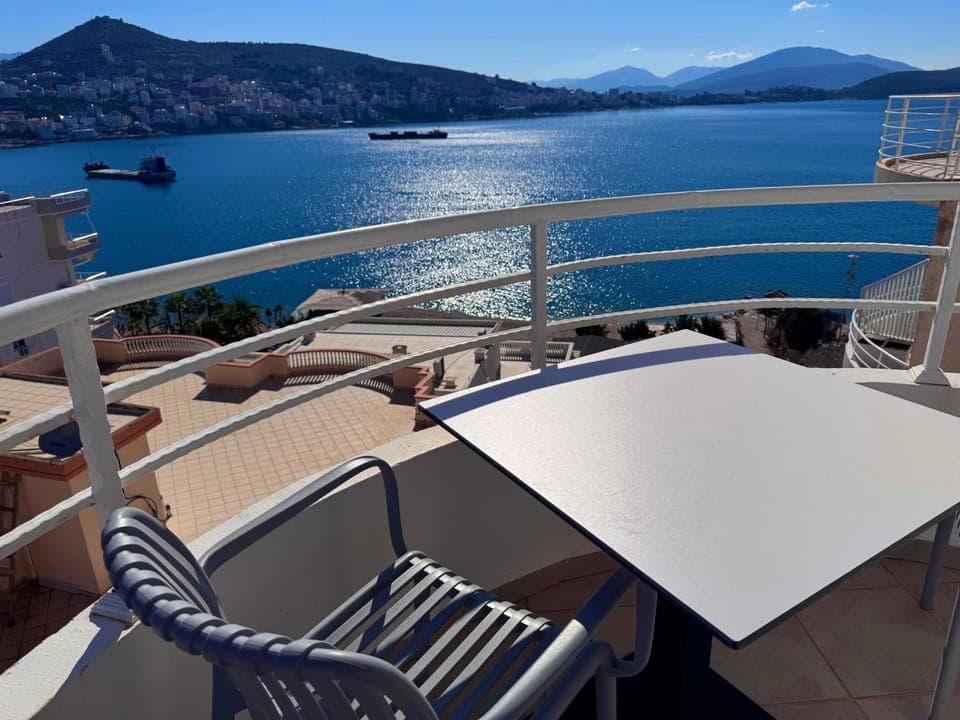 Day, Natural landscape, Balcony/Terrace, Seating area, Sea view