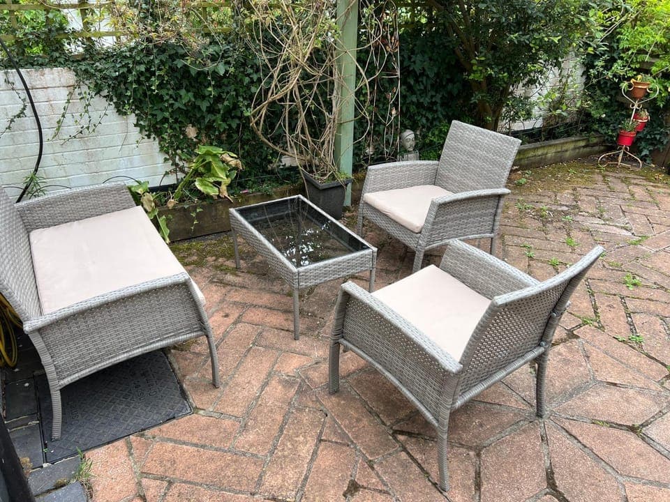 Garden, Balcony/Terrace