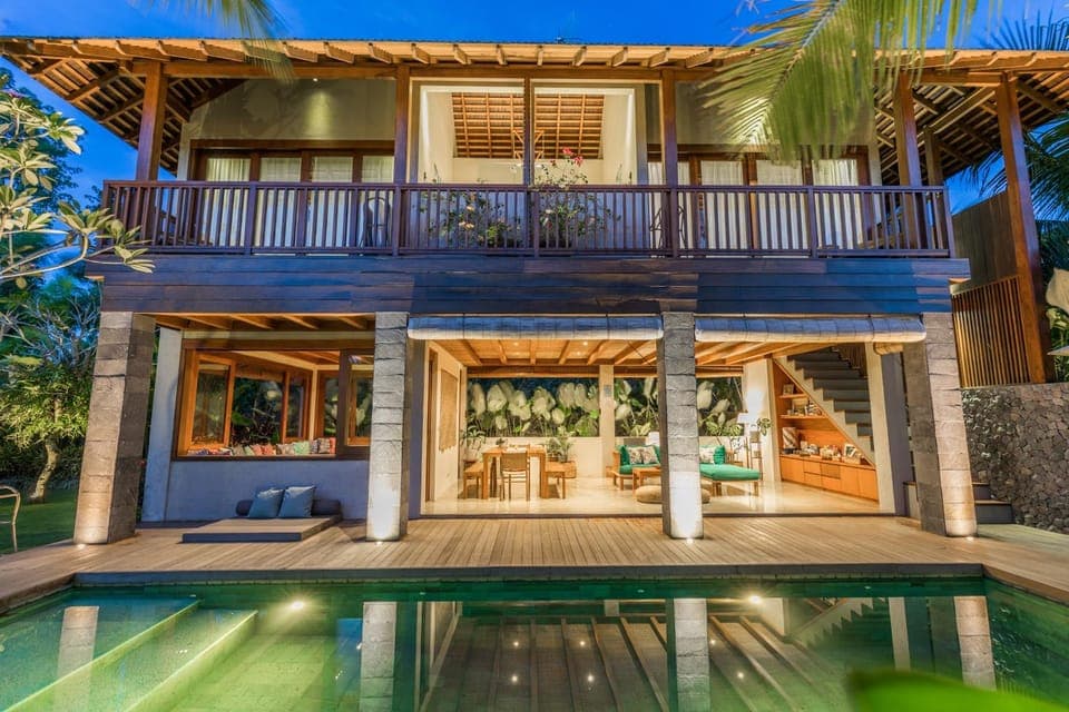 Communal lounge/ TV room, Swimming pool