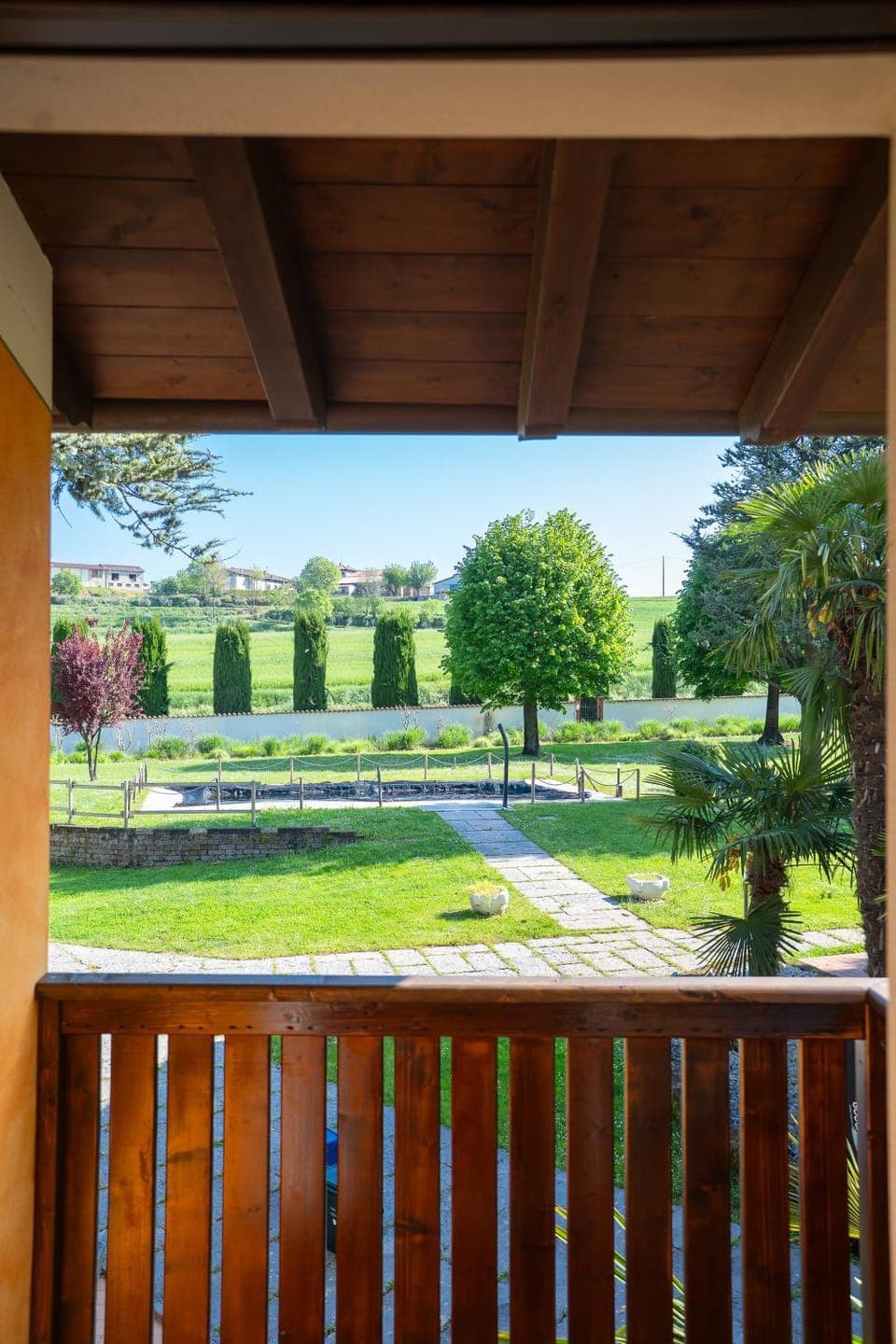 View (from property/room), Balcony/Terrace, Garden view