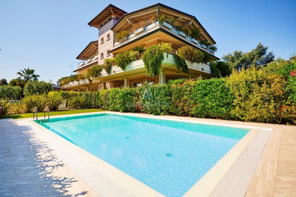 Property building, Pool view, Swimming pool