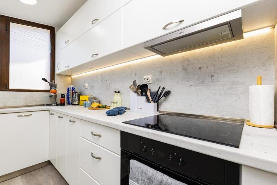 Kitchen or kitchenette, stove