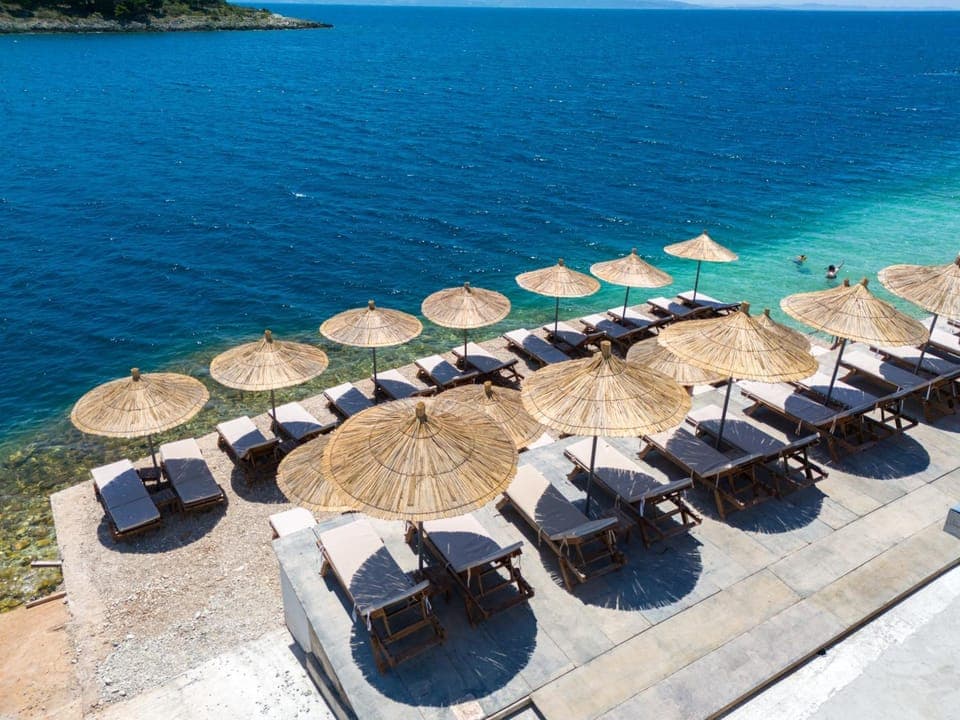 Day, Natural landscape, Balcony/Terrace, Beach, Sea view, sunbed