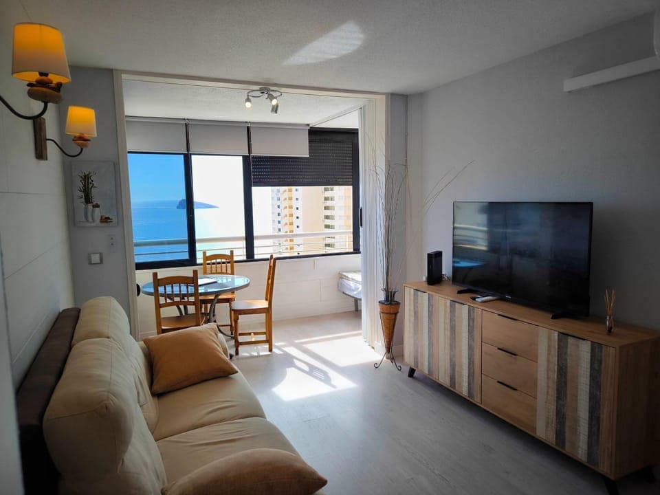 TV and multimedia, Dining area