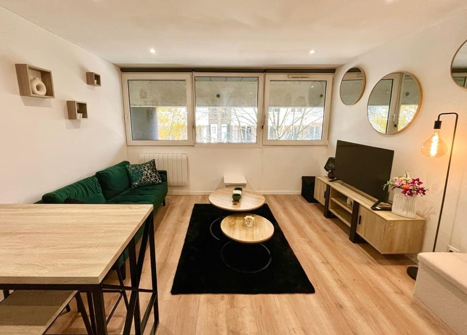 TV and multimedia, Living room