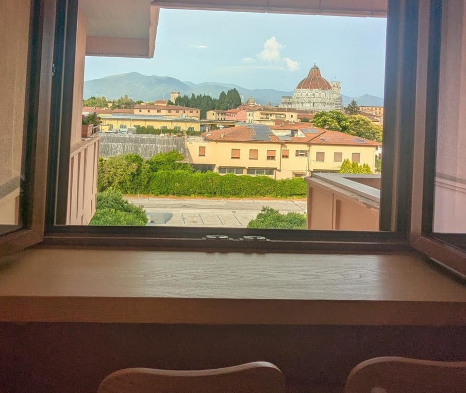 View (from property/room), City view