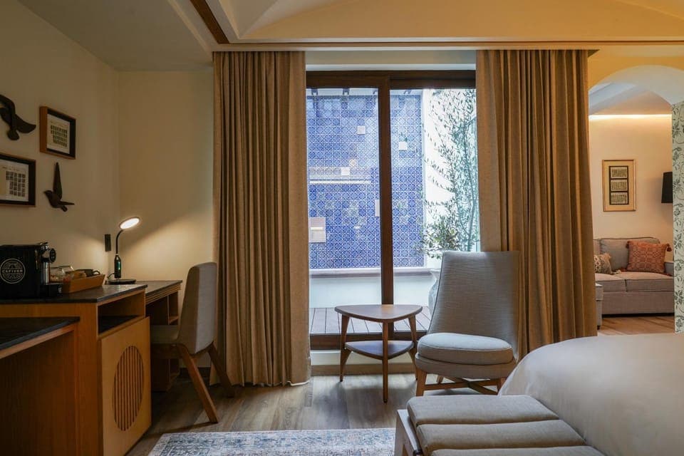 Patio, Seating area, Inner courtyard view