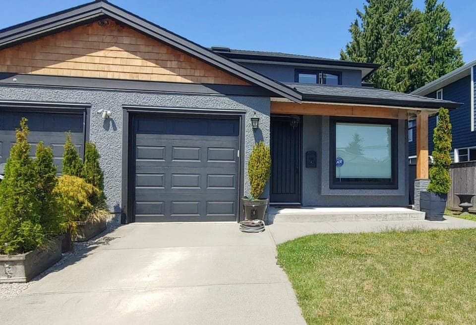 Property building, Street view
