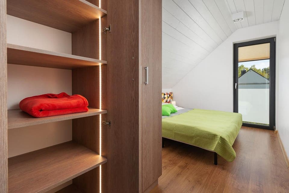 Bed, Bedroom, wardrobe