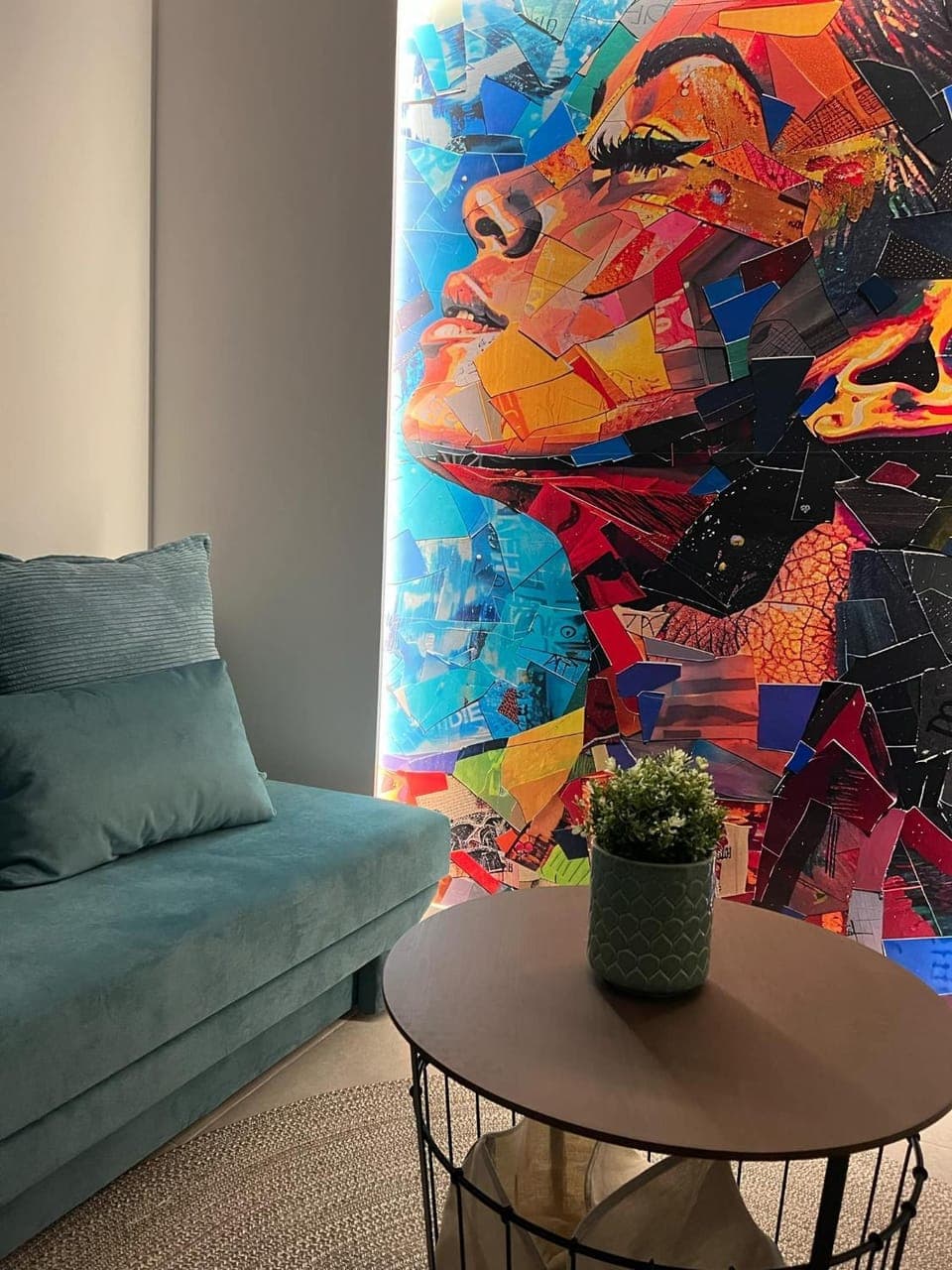 Decorative detail, Seating area