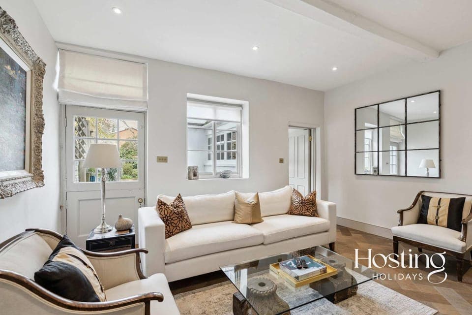 Living room, Seating area