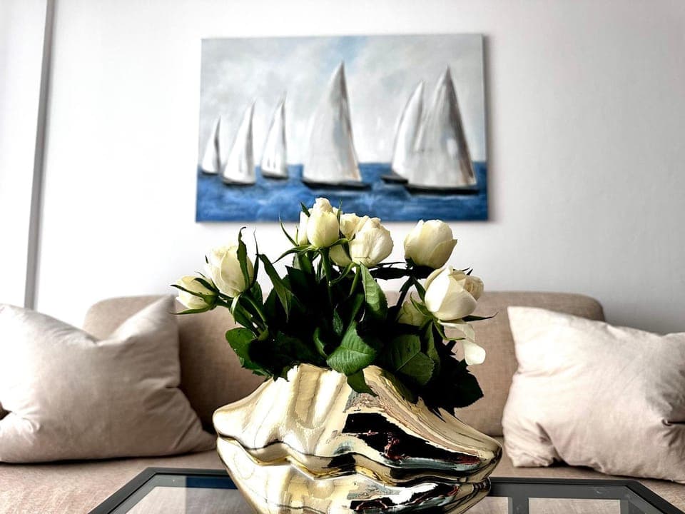 Decorative detail, Seating area