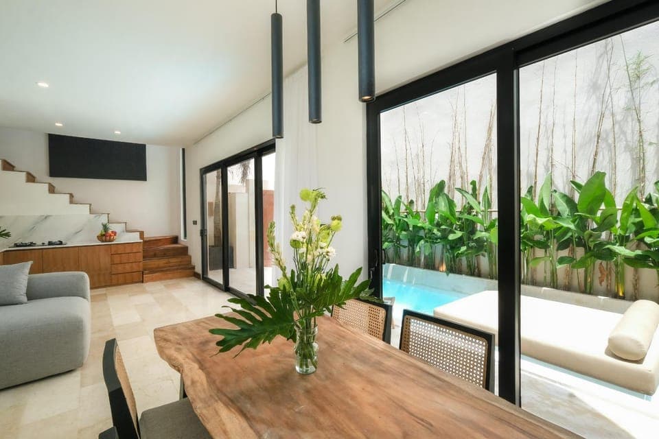 Living room, Seating area, Evening entertainment, Pool view