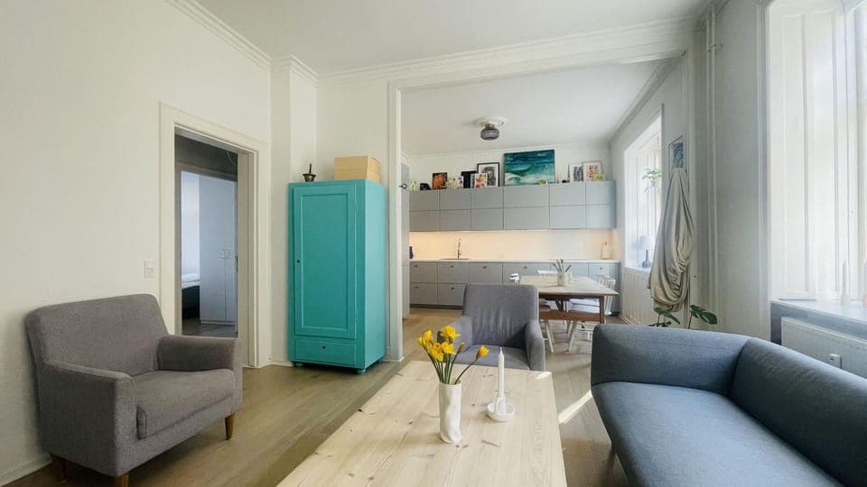 Kitchen or kitchenette, Living room, Dining area