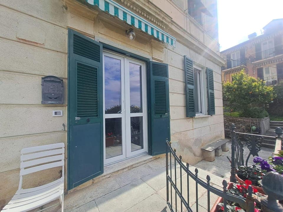 Facade/entrance, Spring, Summer, Autumn