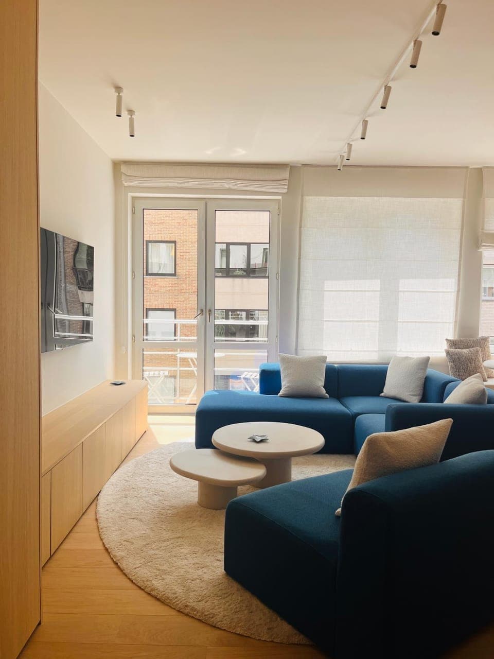 Communal lounge/ TV room, TV and multimedia, Living room