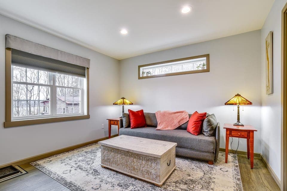 Seneca Lake Wine Trail Studio with Water View! Apartment in Valois