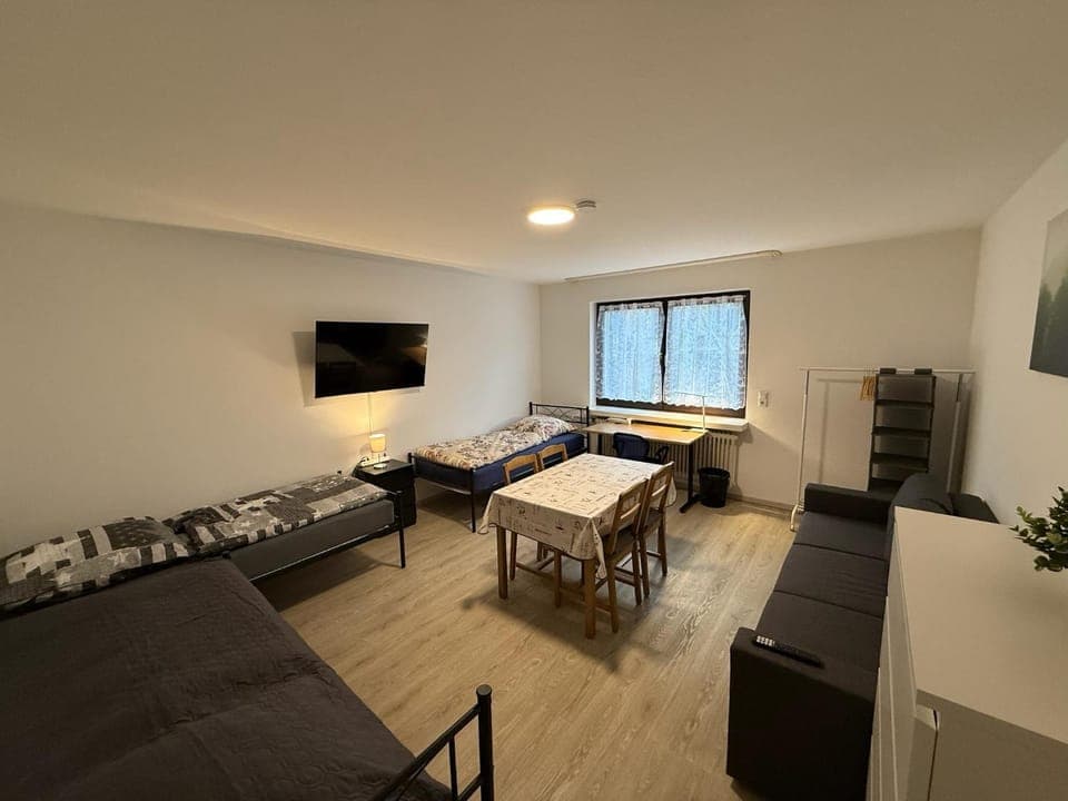 Communal lounge/ TV room, Living room, Bedroom