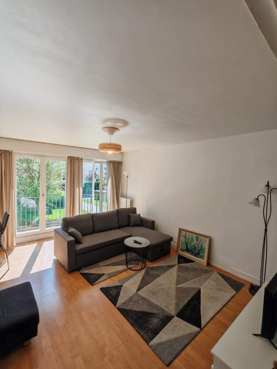 Communal lounge/ TV room, TV and multimedia, Living room, Lounge or bar, Seating area