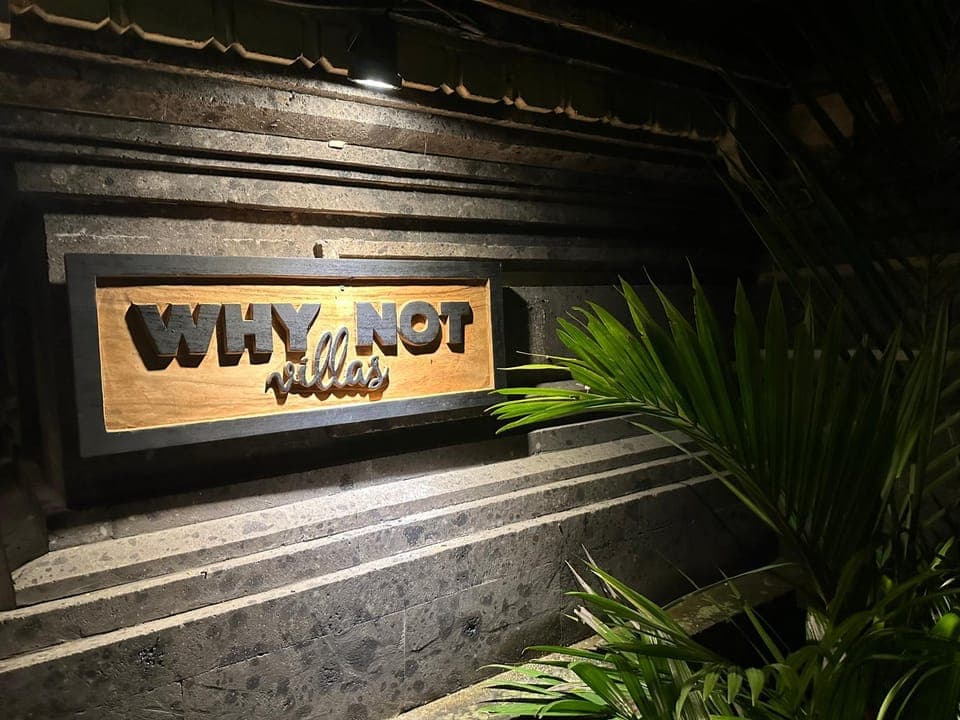 Property logo or sign