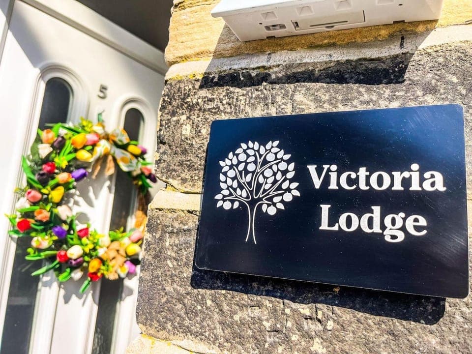 Property building, Property logo or sign