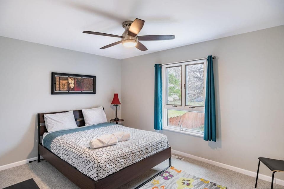 Bed, Bedroom