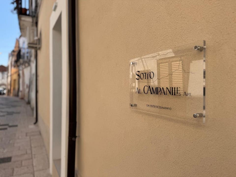 Property logo or sign, Logo/Certificate/Sign, Street view, Certificate/Award