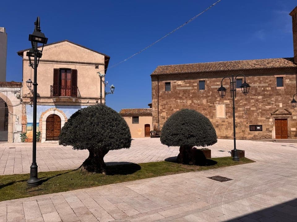 Property building, Landmark view