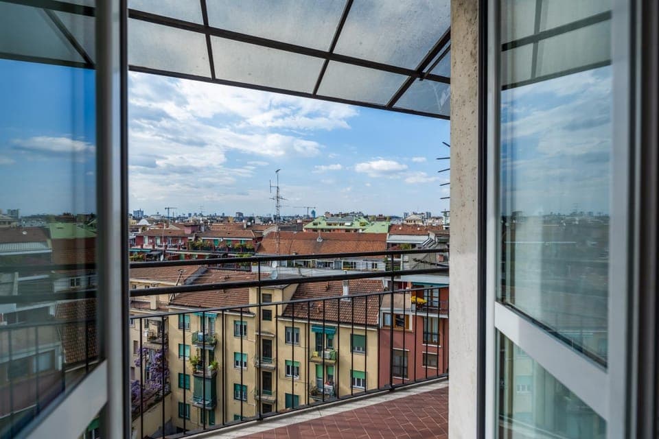 Property building, Day, View (from property/room), Balcony/Terrace, City view