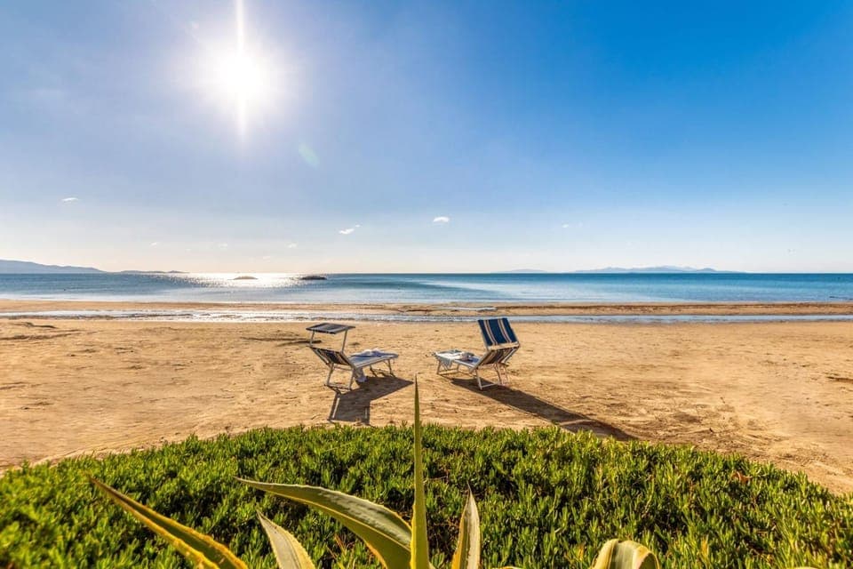 Beach, Sea view, sunbed
